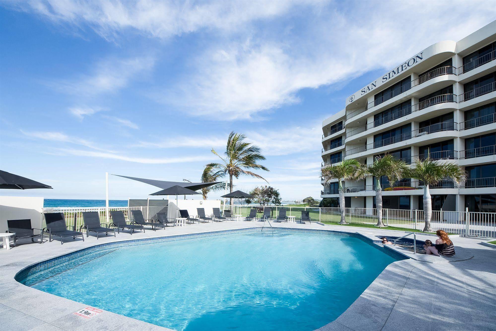 San Simeon Beachfront Apartments Tugun Gold Coast Kültér fotó